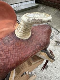 Horse Tack 15 1/2 The American Western Barrel Racing Saddle