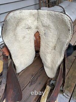 Horse Tack 15 Hereford Western Saddle