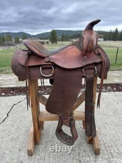 Horse Tack 15 Western Saddle