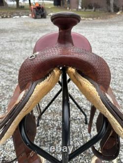 Horse Tack 16 Crates Western Trail Saddle