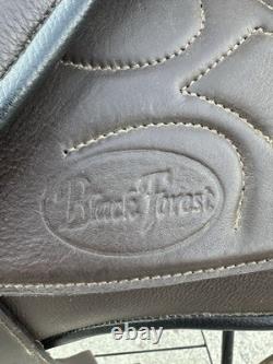 Horse Tack 17 Black Forest Treeless Western Saddle