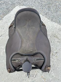 Horse Tack 17 Black Forest Treeless Western Saddle