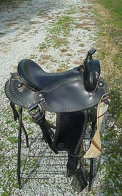 Imus 4-Beat Black Gaited Horse Saddle, 16 withwide Tree, withImus pad and girth