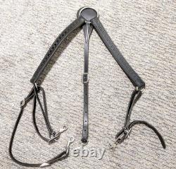 Imus 4-BeatT Western Trail Saddle Black, 16 with matching breast collar
