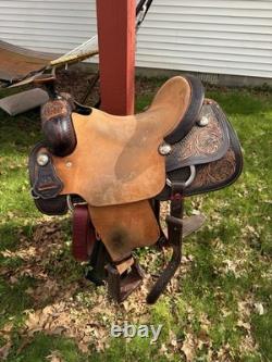 JCM 16 Western Saddle