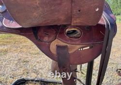 John M. Fallis Genuine Balanced Ride Western Saddle 15in