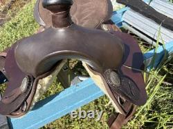 King Series Western 15.5 In Saddle Brown Trail Horse Tack