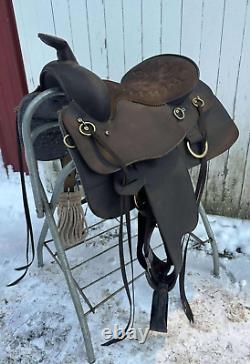 LAMI-CELL Synthetic Western Endurance/Trail Saddle 15 1/2 -Draft -WONDERFUL