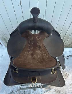 LAMI-CELL Synthetic Western Endurance/Trail Saddle 15 1/2 -Draft -WONDERFUL