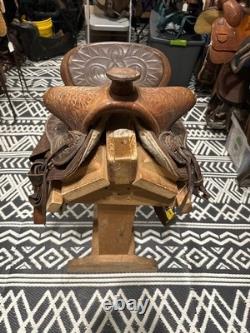 Leather western saddle 14 seat