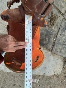 Lightly Used 15.5 Rough out, Bear Trap, Western Saddle, Bowden Mule Tree