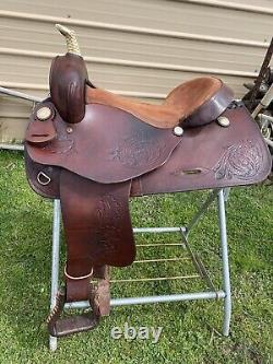 Lightly used 16 Blue Ridge brown leather Western barrel saddle US made