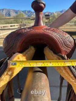 Lightly used Five Star Saddle, red tooled leather, Western