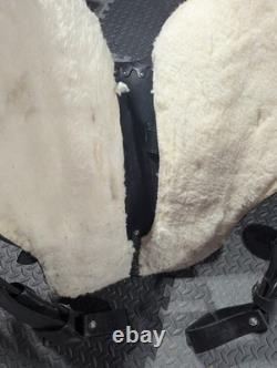 Lightweight Synthetic Aussie Crossover Saddle