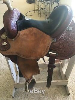 Lisa Lockhart 14.5 wide barrel saddle