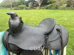 Lovely Vintage Bear Trap Style Western Saddle! Fully usable
