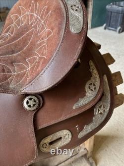 Matching Set Western Saddle/Bridle/Breast Collar