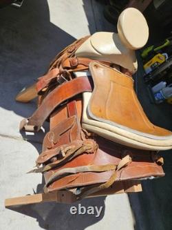 Mexican-style Carlos Navarro Western saddle Handmade leather size 17 seat