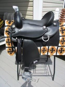 NEW 16'' Black Abetta Original Western trail saddle FQH BARS