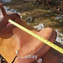 New CUTTING/ COWHORSE SADDLE, 16 seat