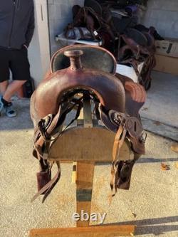 Nice Western Horse Saddle! Genuine Leather. Never used