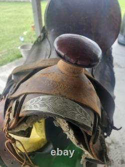 Old Antique 1900 Leather Western Saddle Fix Your Way 25.00 To Ship Free Conchos