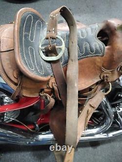 Old Vtg Western Horse Saddle Tight Horn 12 Seat Wooden Stirrups Equestrian