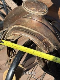 Old West Antique Half seat saddle with Stagg Rigging