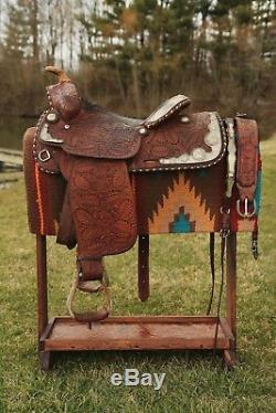 Older Vintage FULL acorn tooling 15 LONGHORN Western Show Saddle. LIKE BUTTER