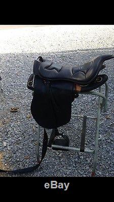 Original Tarpin Hill Trooper Saddle 18 NO RESERVE