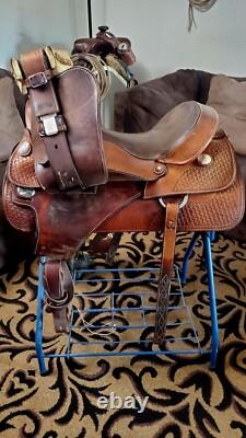 Ortho-Flex 16.5 seat Brown Western Saddle