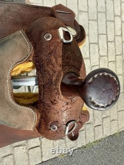Outlaw Outfitters 17 Chocolate Roughout Trainer Western Saddle