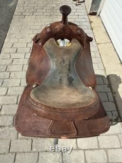 Outlaw Outfitters 17 Chocolate Roughout Trainer Western Saddle