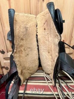 PRICE REDUCED R. T. Fraizer 14.5 Western Saddle withBrass Horn & Saddle bags