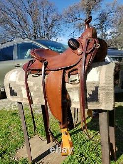 Parelli Fusion Western Horse Saddle 16 Seat FQHB Immaculate Condition