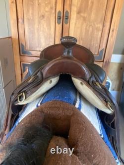 Parelli Fusion Western Saddle. Custom With Oak Stirrups, Bucking Rolls, 17 Seat