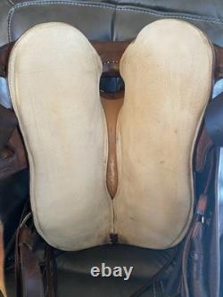 Parelli Fusion Western Saddle. Custom With Oak Stirrups, Bucking Rolls, 17 Seat