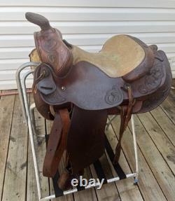 Preowned Bill Oliver saddle, Amarillo, TX 15 Seat