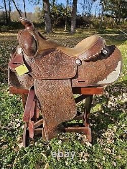 QUALITY 16 SHOW SADDLE HUGE HORN CAP With M Fine PinOak Tooling #1203 795 40784