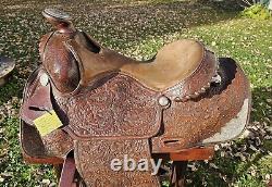 QUALITY 16 SHOW SADDLE HUGE HORN CAP With M Fine PinOak Tooling #1203 795 40784