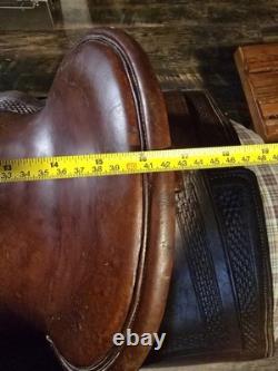 Rare Antique Western Military/Forest Service Saddle With Horseshoe Nail Pouch