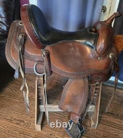 Reinsmen Western Saddle 17 Seat