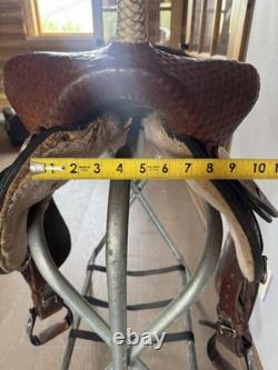 Rocking R Saddlery Bear Trap Western Barrel Saddle 15 Seat