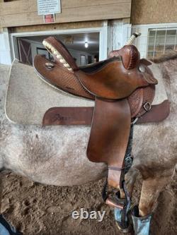 Rocking R Saddlery Bear Trap Western Barrel Saddle 15 Seat