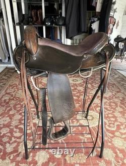 Rocking R Western Saddle Endurance Series 18 Seat 6 Gullet