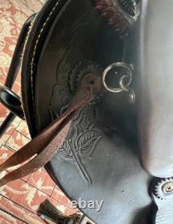 Rocking R Western Saddle Endurance Series 18 Seat 6 Gullet