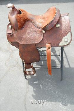 Roma Allen Western saddle 15 1/2 seat has nice silver