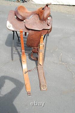 Roma Allen Western saddle 15 1/2 seat has nice silver