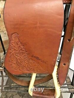 Roping Ranch Horse Saddle 14.5 Inch Seat Two Tone Brown Leather 6.5 In. Gullet