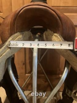 Roping Saddle 16.5